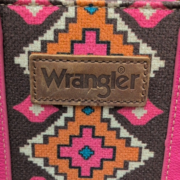 Wrangler Pink and Brown Patterned Tote - Picture 2 of 8